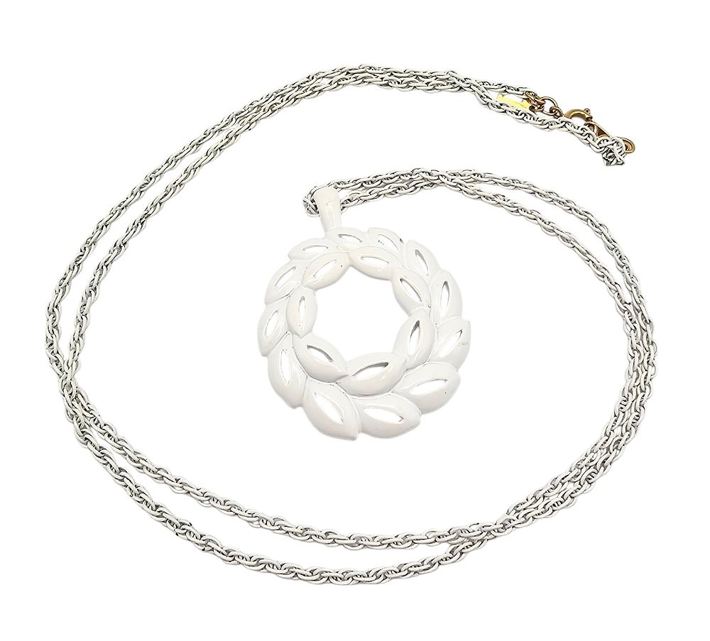Lot 306: Crown Trifari White Enamel Leaf Necklace