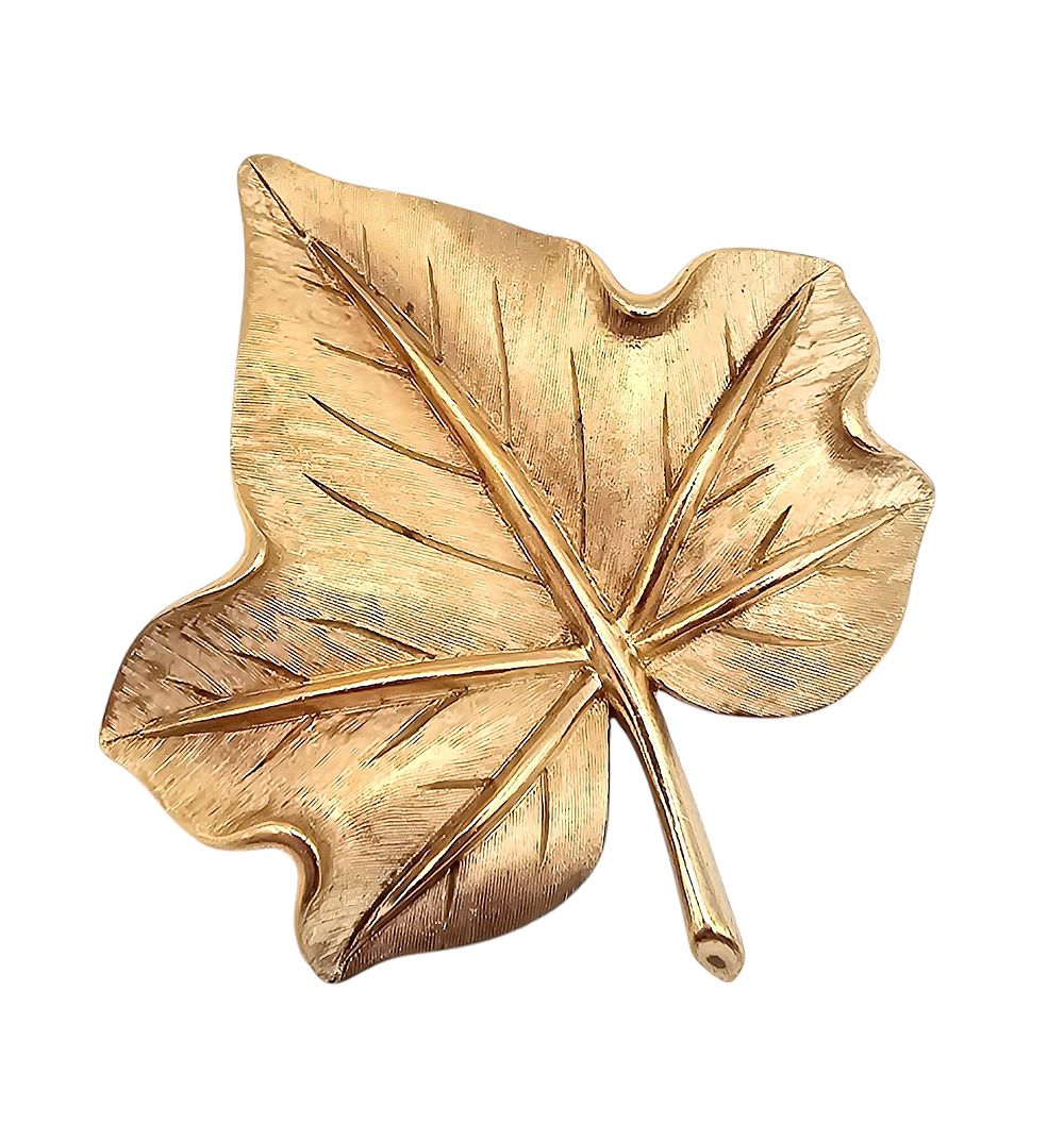 Lot 353: Crown Trifari Brushed Gold Tone Leaf Brooch