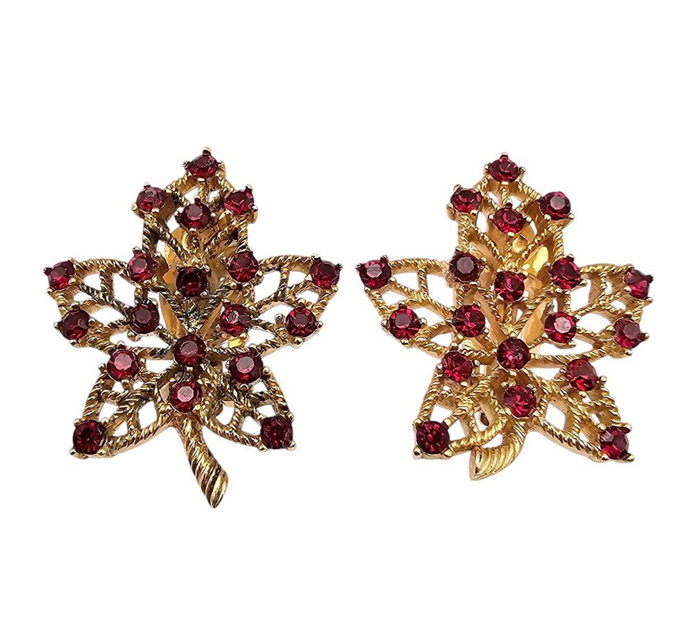 Lot 358: Vintage Crown Trifari 1950 Red Rhinestone Leaf Gold Tone Earrings
