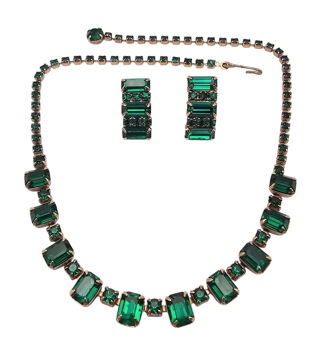 Lot 480: Weiss Emerald Green Rhinestone Gold Tone Choker Necklace Earrings Set