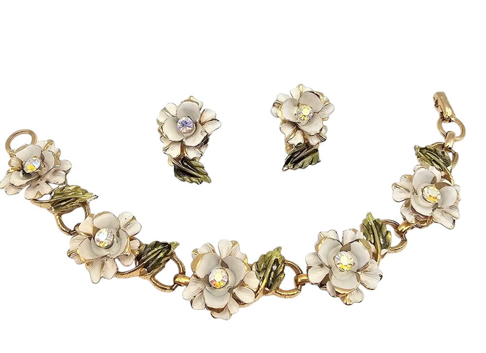 Lot 539: Coro Enamel Rhinestone Gold Tone Flower Bracelet Earrings Set