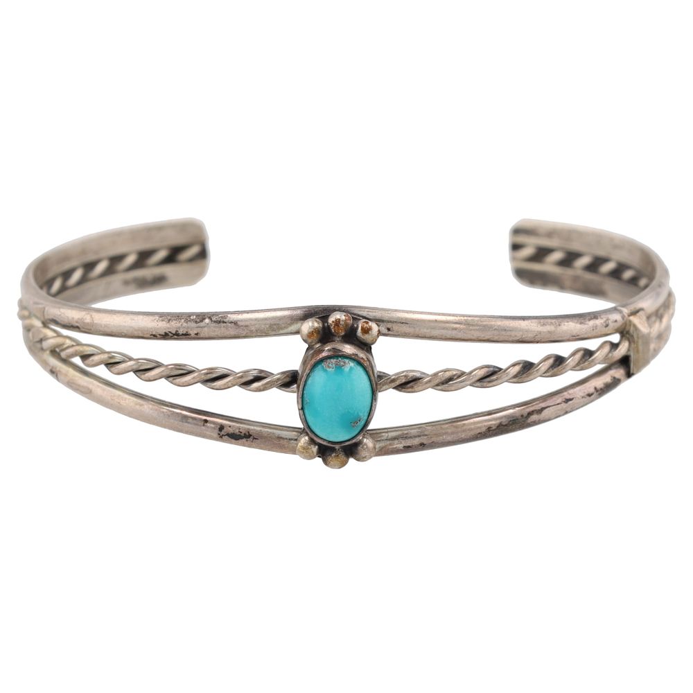 Lot 400: Vintage Navajo Sterling Turquoise Cuff Bracelet