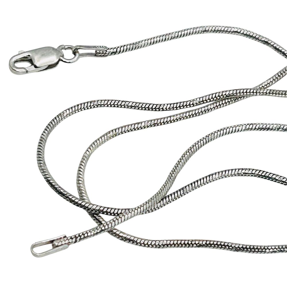 Lot 181: Italy, Sterling Silver Round Snake Chain Necklace 5.1 G