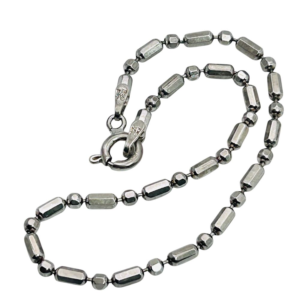 Lot 192: Italy Sterling Silver Bead And Bar Bracelet 2.7 G
