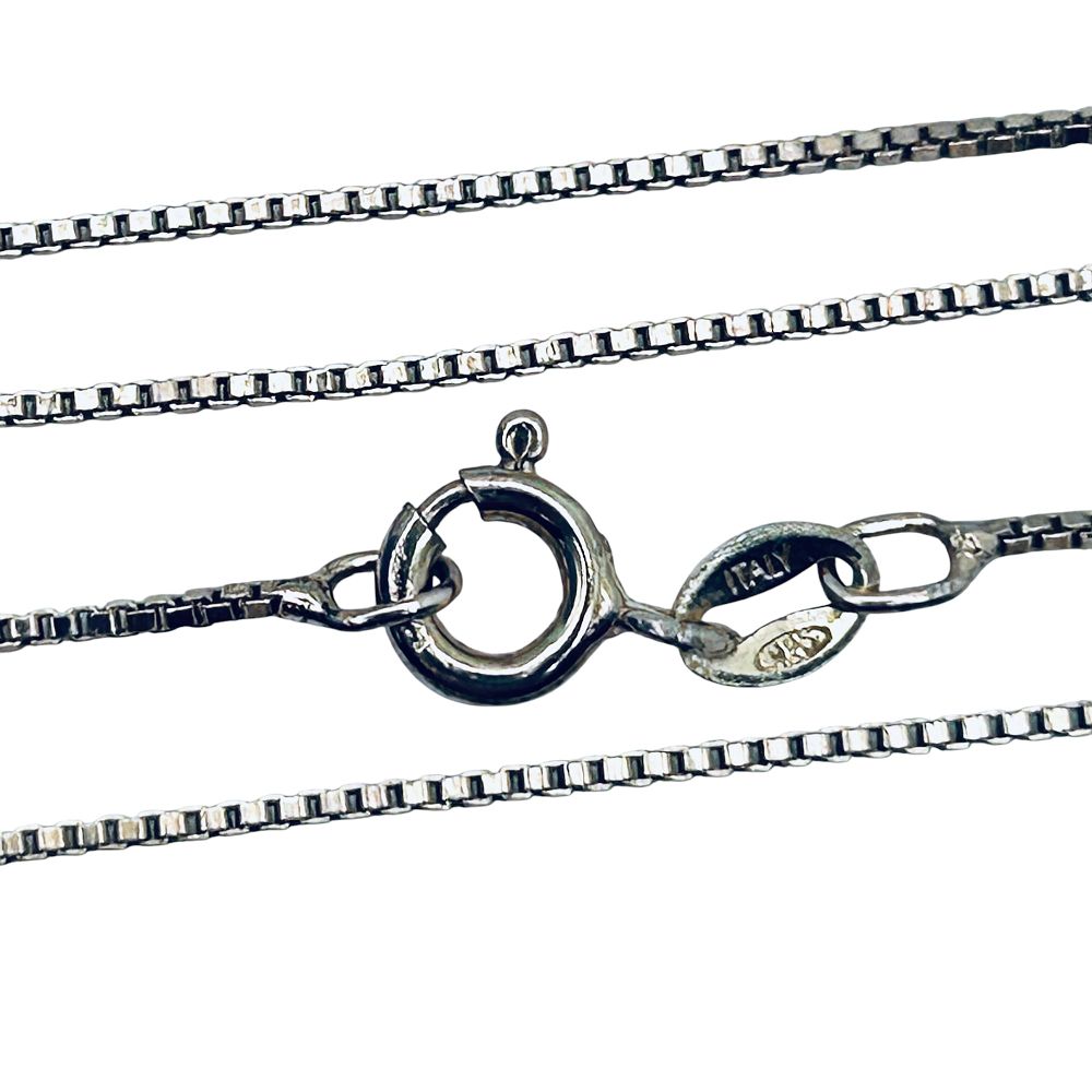 Lot 246: R, Italy Sterling Silver Gold Colored Box Chain Necklace. 2.15 G.
