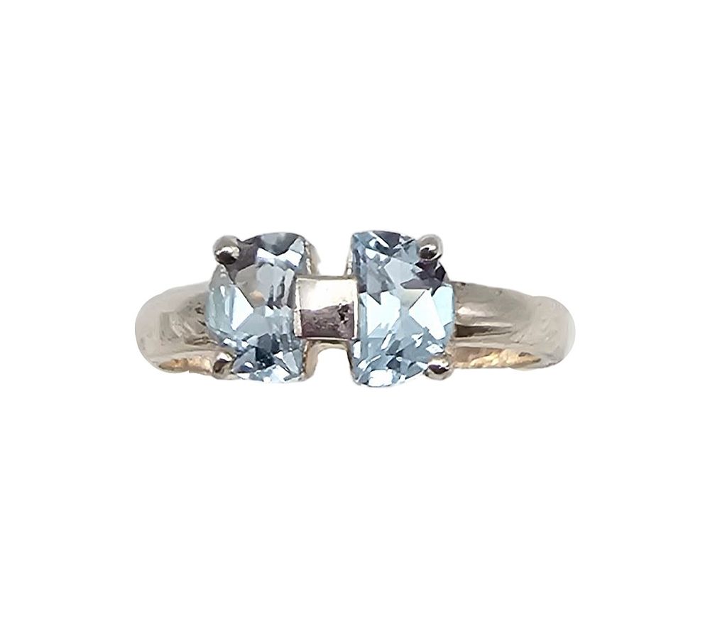 Lot 209: C^A Topaz Sterling Silver Cocktail Ring Sz 6.25 2.2 G