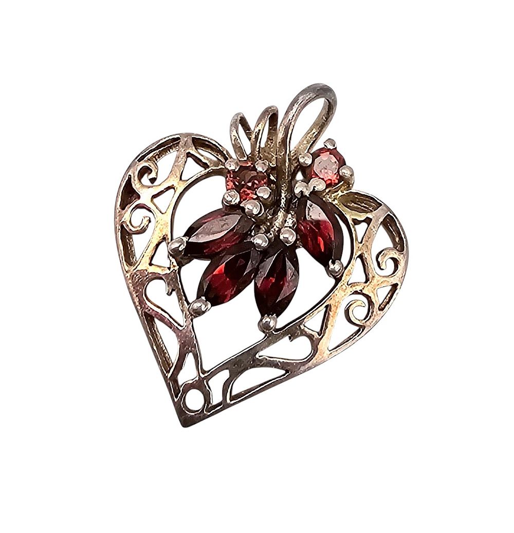 Lot 231: Rhinestone Sterling Silver Heart Pendant 3.4 G