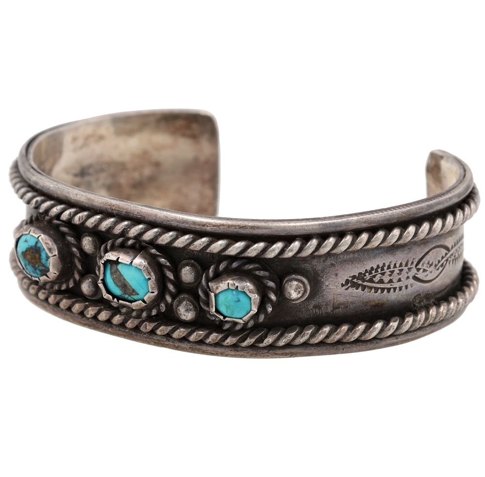 Lot 208: Vintage Navajo Sterling Turquoise Cuff Bracelet