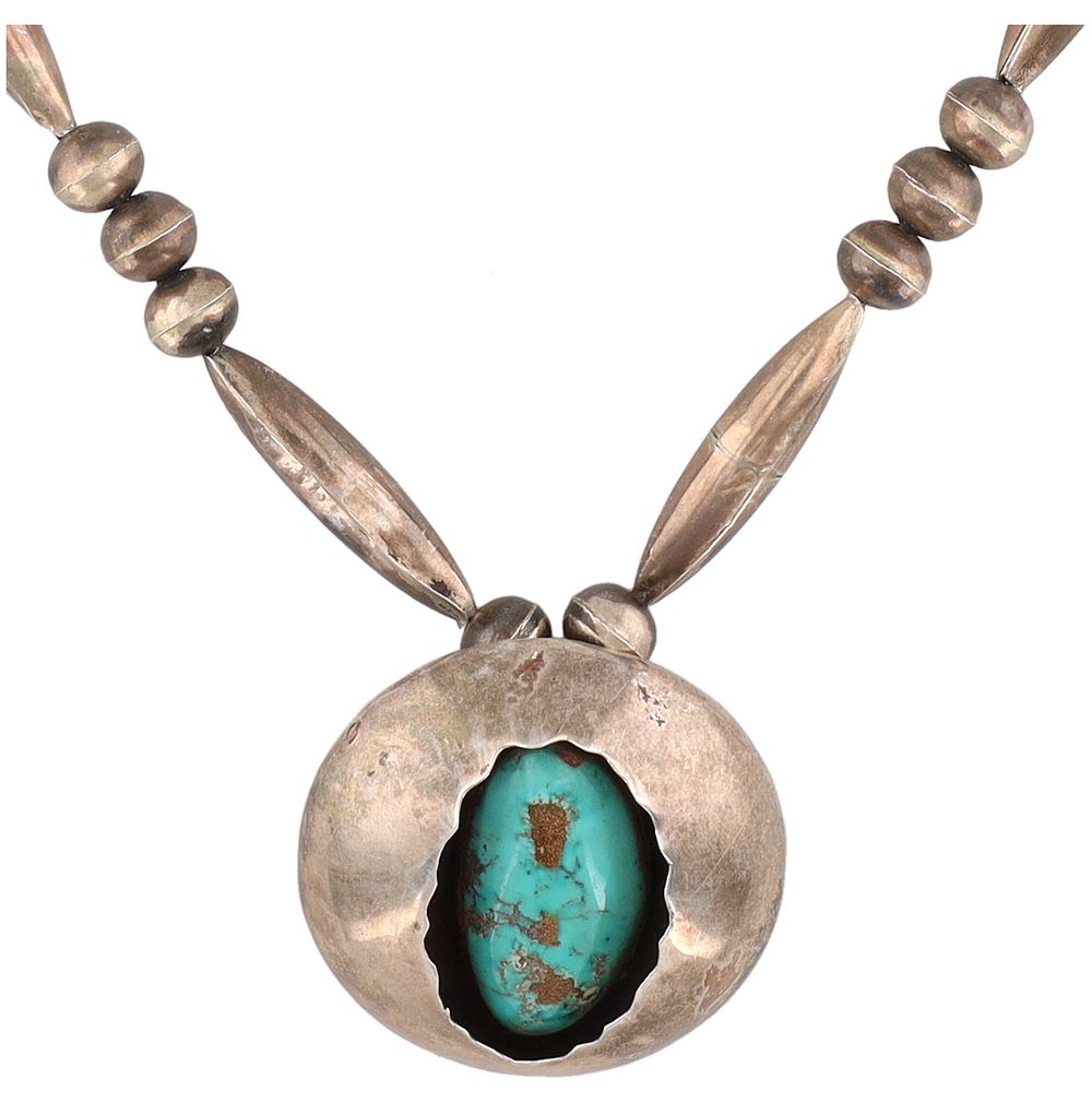 Lot 319: Vintage Navajo Sterling Turquoise Shadow Box Bead Necklace