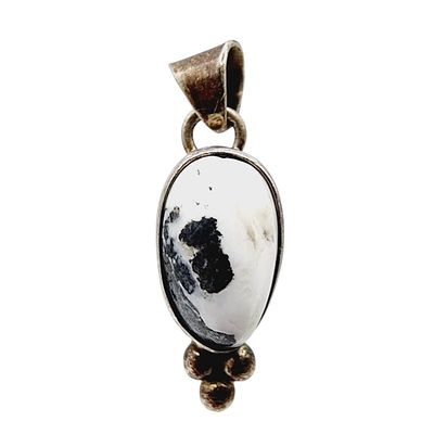 Sterling Navajo Signed White Buffalo Pendant 2.4g