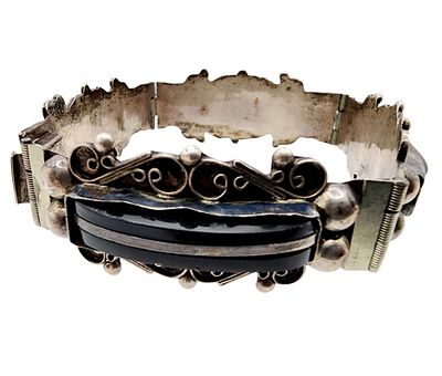 Sterling Icuala MBM Mexico Onyx Scroll Panel Bracelet 27.7g