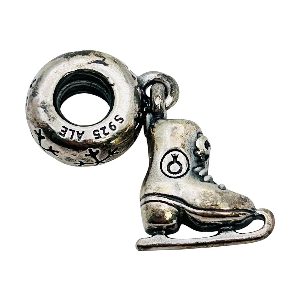 Lot 240: Pandora Sterling Ice-skating Charm 4.38 G