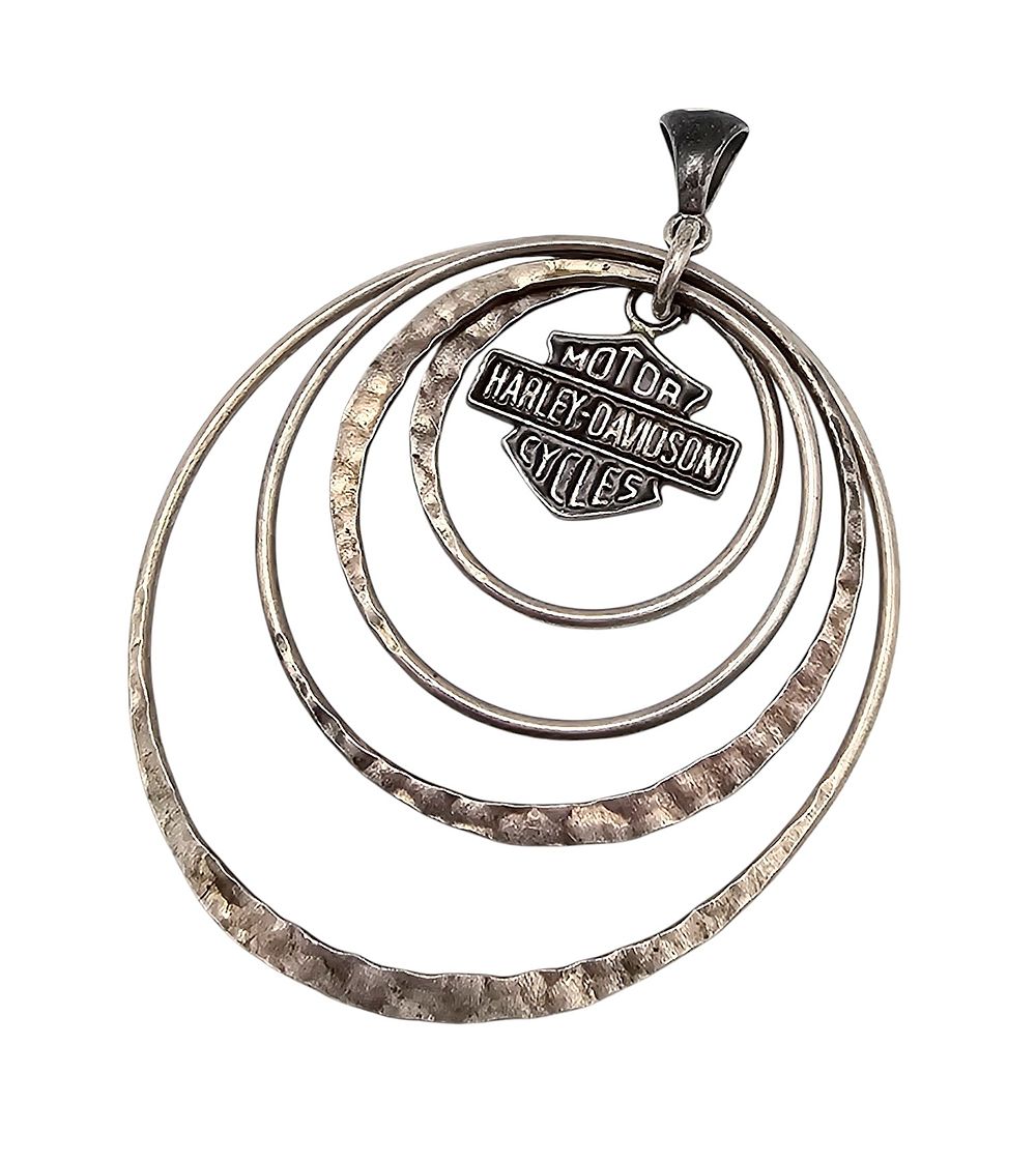 Lot 198: Harley Davidson Motorcycle Sterling Silver Circles Pendant 7 G