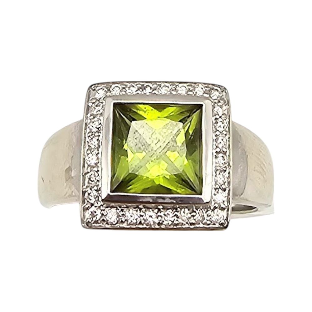 Lot 377: QCD Peridot Diamond 14K White Gold Cocktail Ring Size 9.5 7.6 G