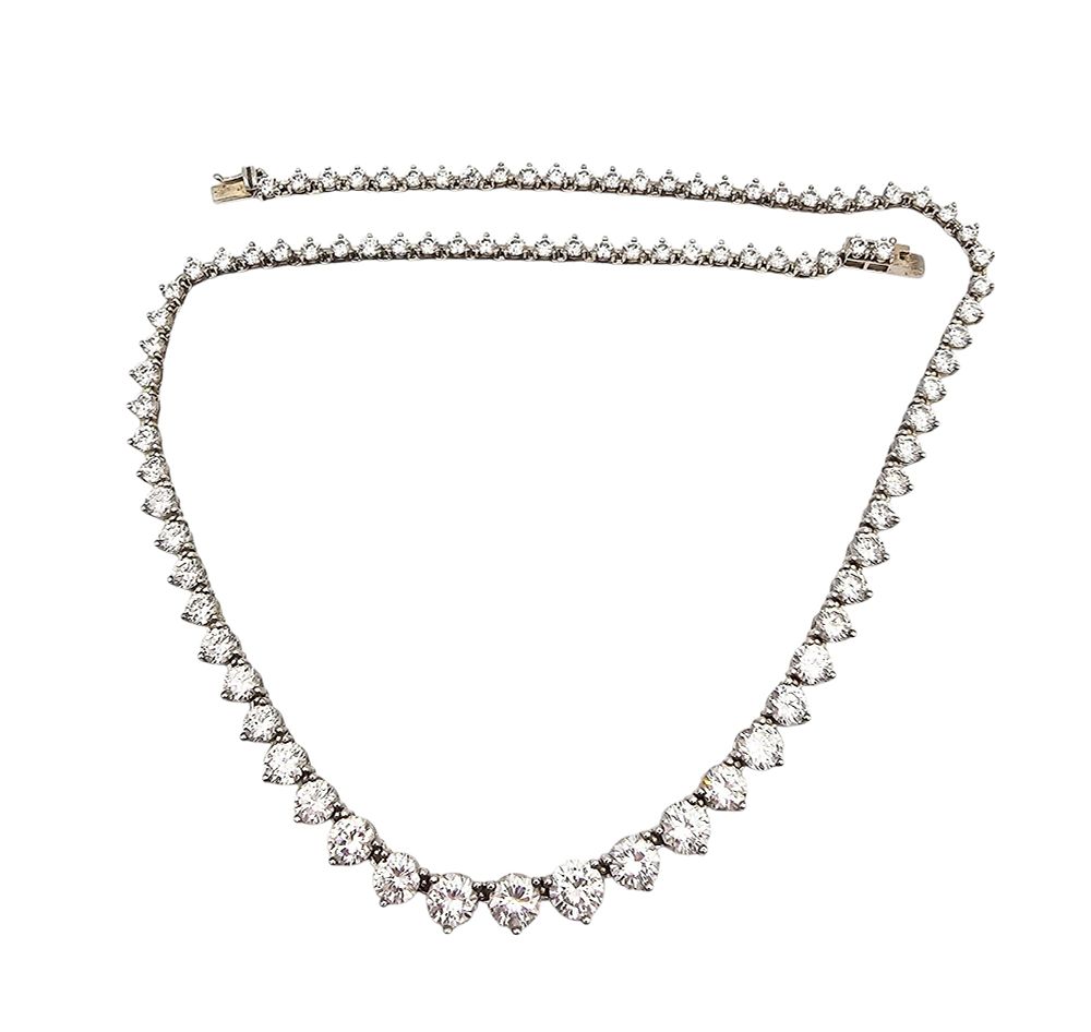 Lot 481: Cubic Zirconia Sterling Silver Graduated Necklace 25.3 G