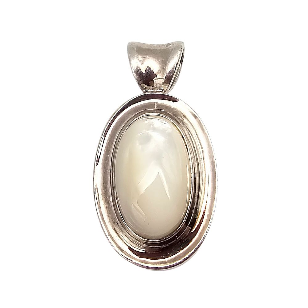 Lot 168: LT Mother Of Pearl Sterling Silver Pendant 8.5 G