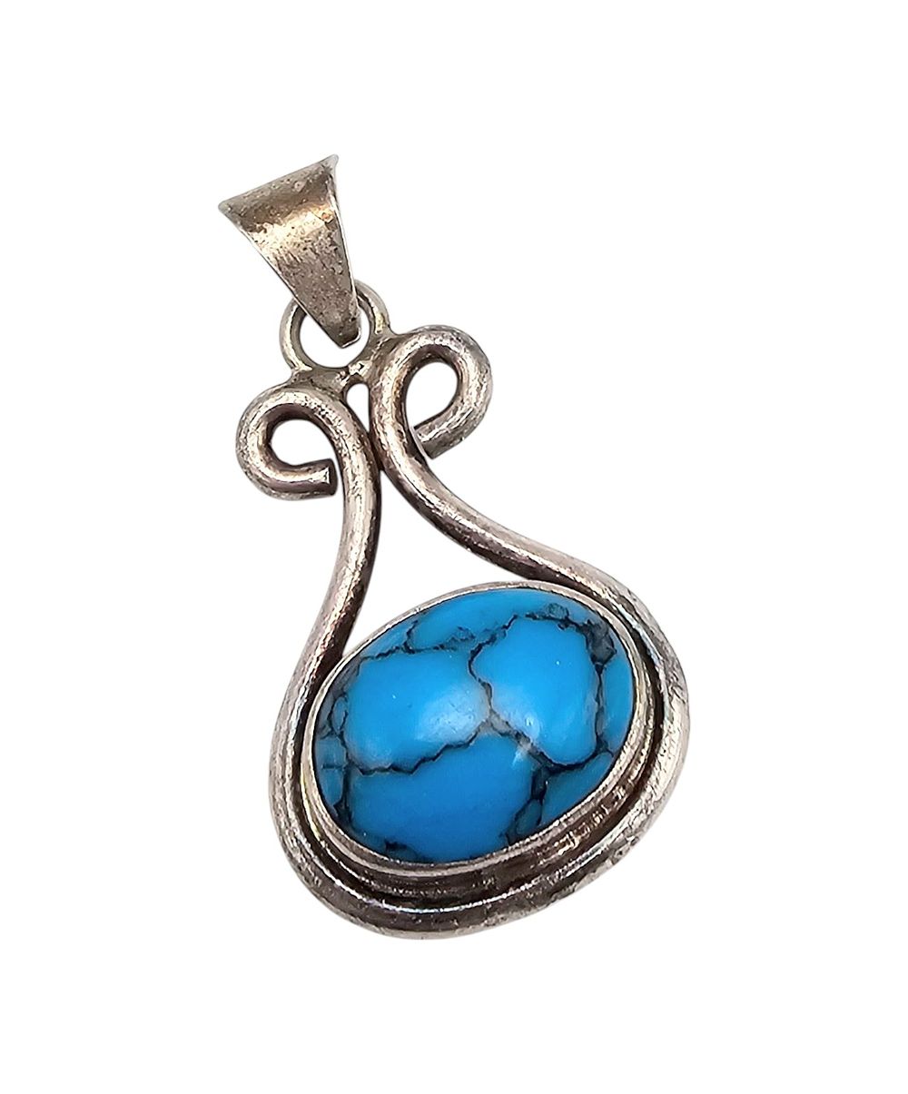 Lot 357: Mexico Taxco TW-76 Turquoise Sterling Silver Pendant 12.4 G