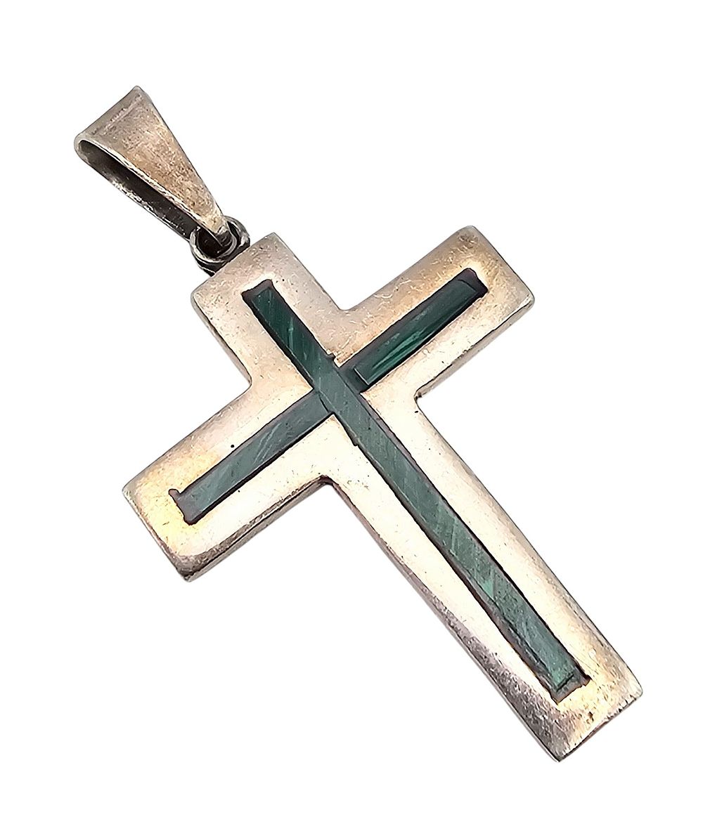 Lot 361: Mexico Malachite Sterling Silver Cross Pendant 9.3 G