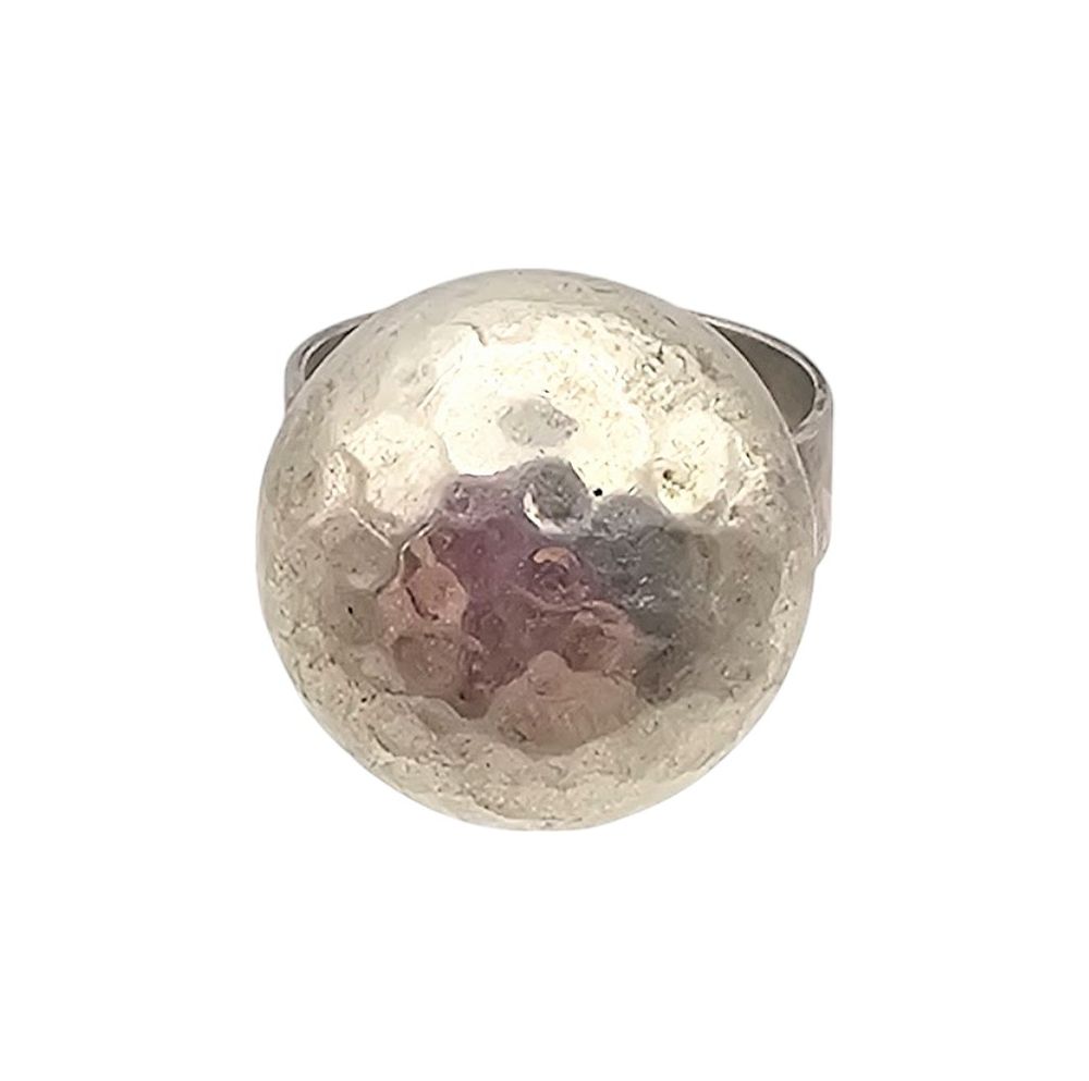 Lot 365: Mexico Sterling Silver Hammered Modernist Adjustable Ring 8.5 G
