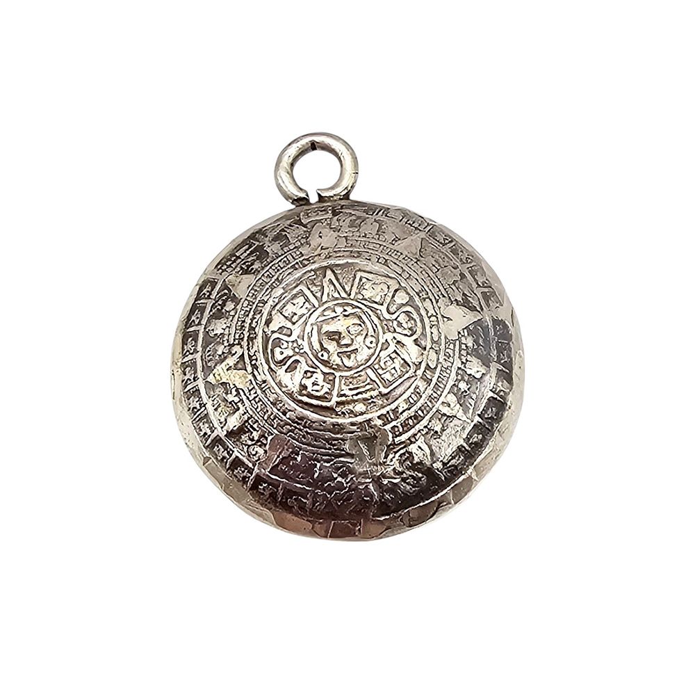 Lot 449: FMA Mexico Sterling Silver Aztec/Mayan Style Pendant 2.2 G