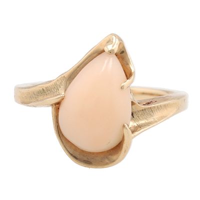 Angel Skin Coral 10K Gold Cocktail Ring Size 3.25 2.2 G Approximately 1.5 TCW