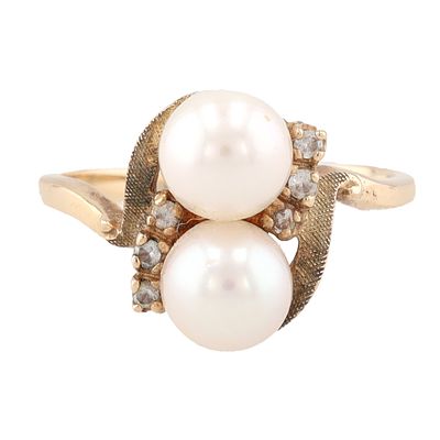 Diamond Pearl 10K Gold Cocktail Ring Size 6.25 3.38 G 6.5 MM
