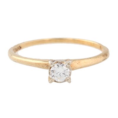 Diamond 14K Gold Solitaire Ring Size 6.25 1.3 G Approximately 0.20 TCW