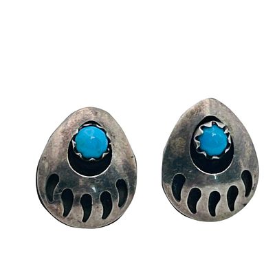 Vintage, Native Turquoise Sterling Bear Paw Stud Earrings, 1.15 G. Vintage Native turquoise 