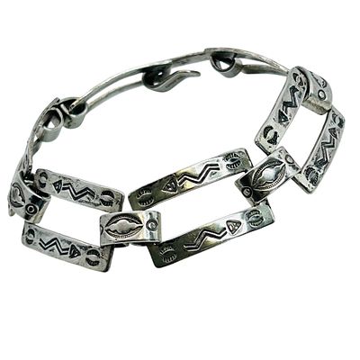 Navajo Sterling Link Bracelet 18 G. Navajo Sterling Link bracelet 18 g