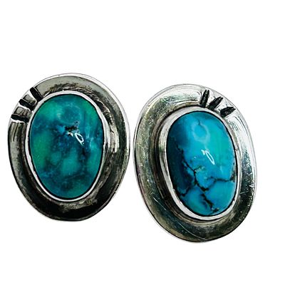 Navajo Sterling Pushback Earrings 6.1 G. Navajo Sterling pushback earrings 6.1 g