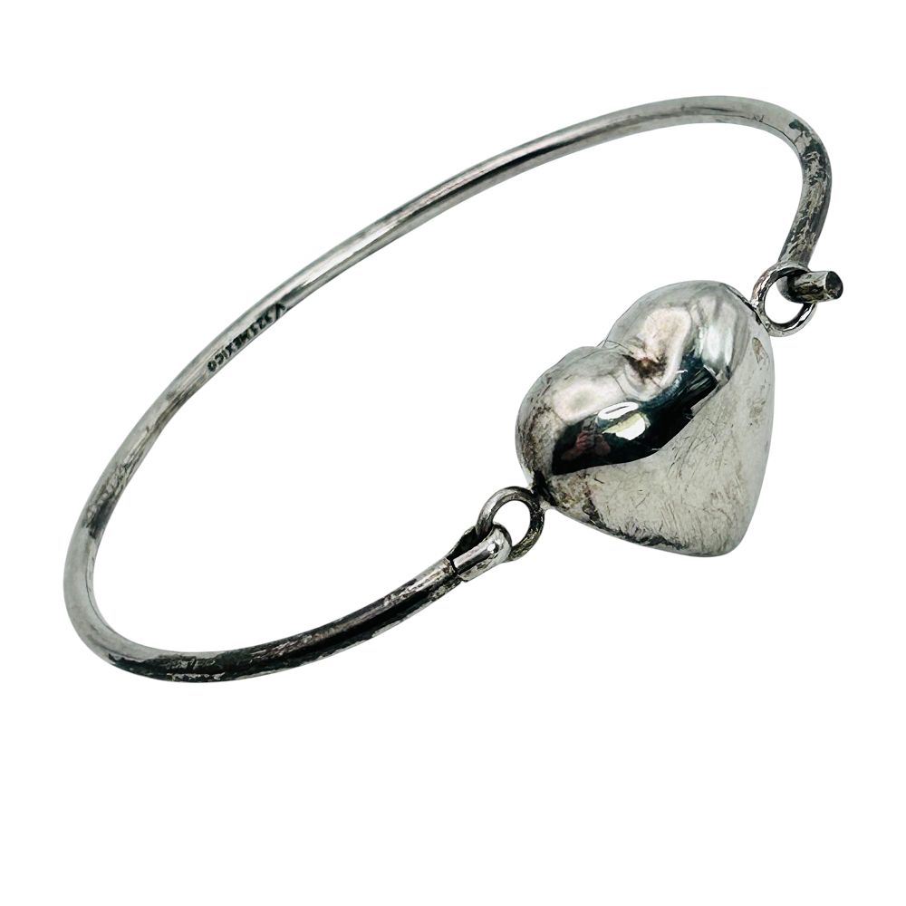 Lot 268: Mexico, Sterling Heart Hook Bangle Bracelet 11.9 G