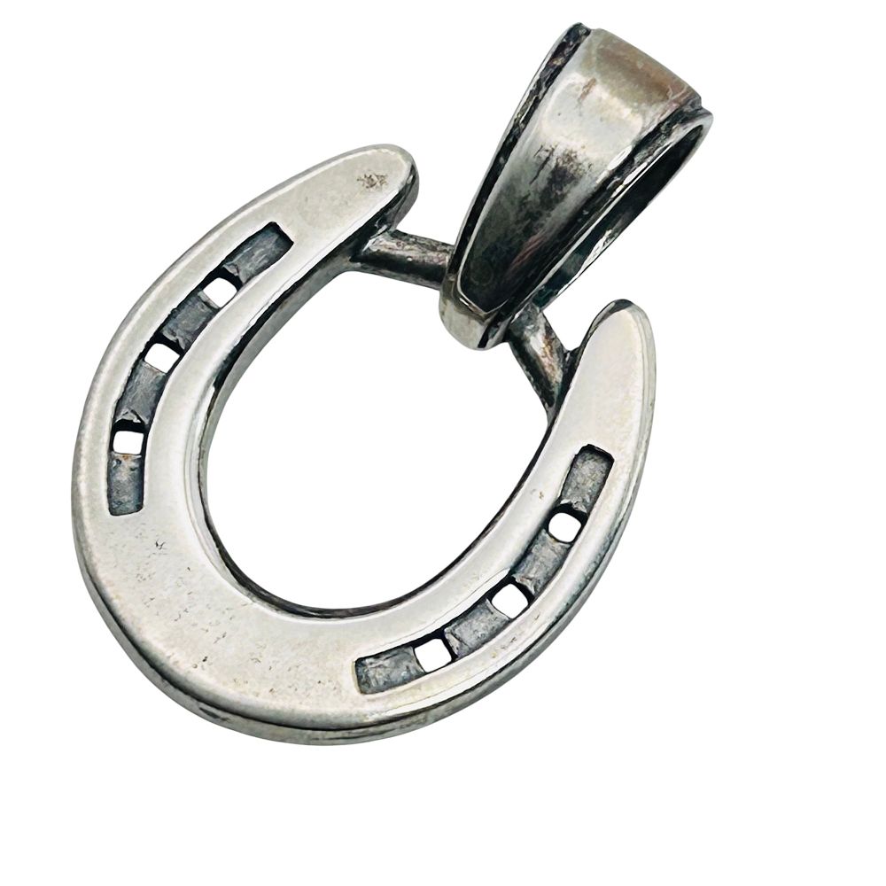 Lot 328: KABANA Sterling Horseshoe Pendant 2.93 G