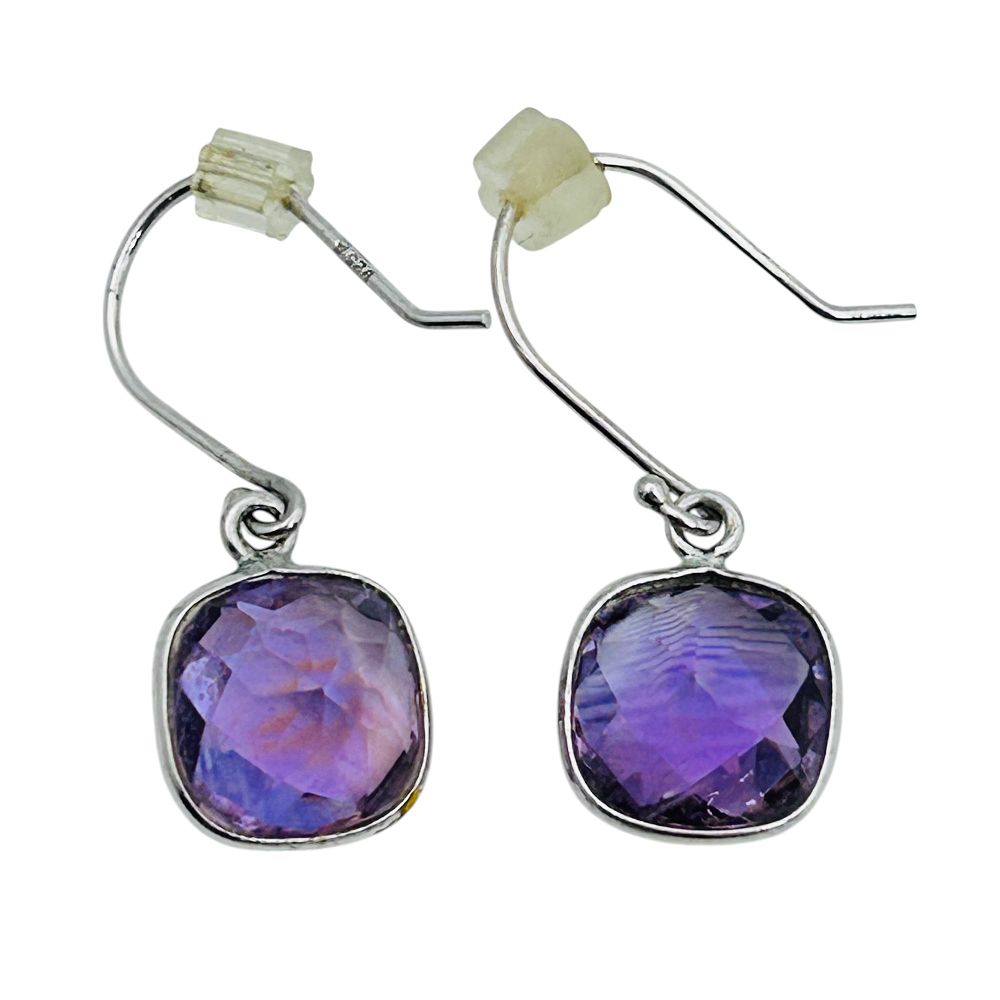 Lot 366: Amethyst Sterling Dangle Earrings 1.78 G