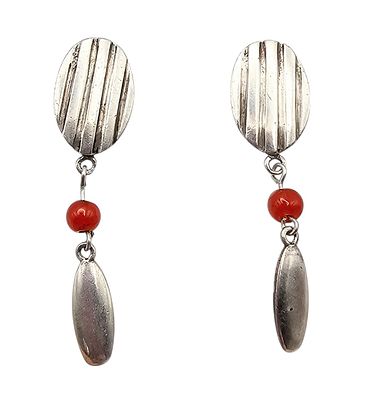 Signed Carnelian Sterling Silver Dangle Earrings 7.5 G. Signed Carnelian Sterling Silver Drop