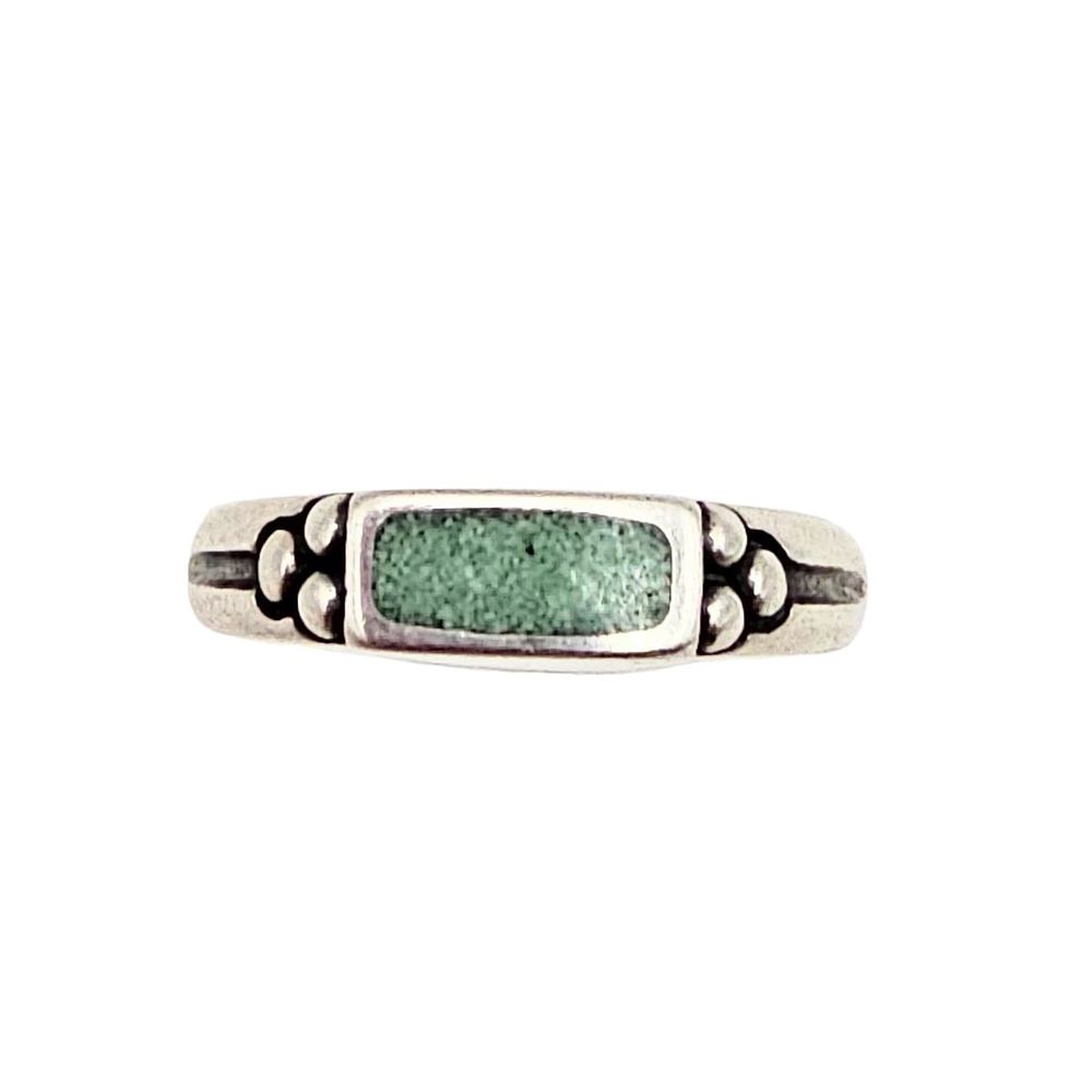 Lot 327: WJ Southwestern Turquoise Sterling Silver Ring Size 7.5 4.1 G