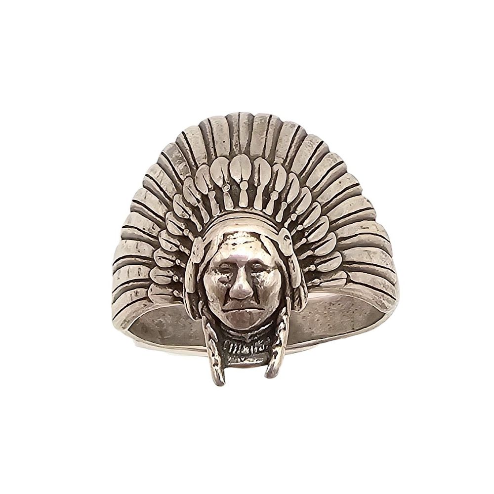 Lot 334: Shubes Manufacturing Sterling Silver Chief Ring Size 11.25 7.5 G