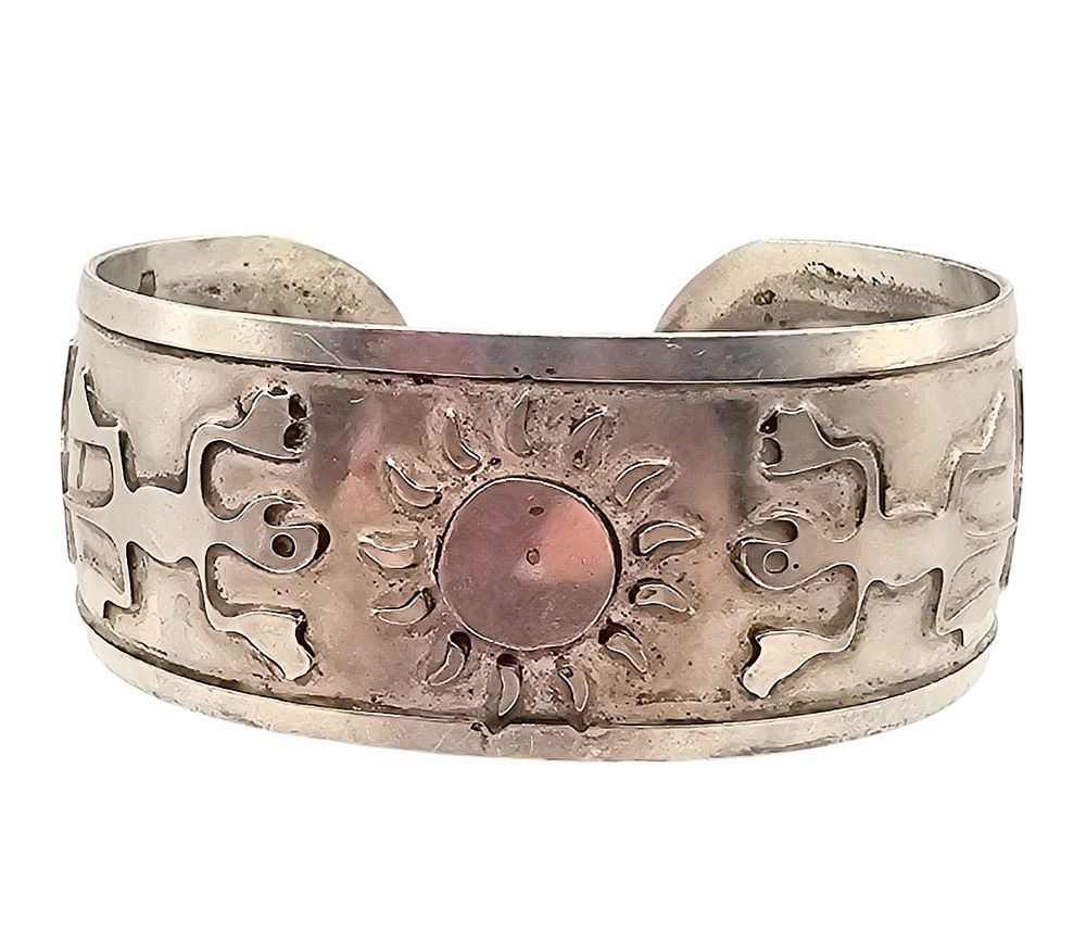 Lot 336: Signed Southwestern Sterling Silver Lizard Sun Cuff Bracelet 19.1 G