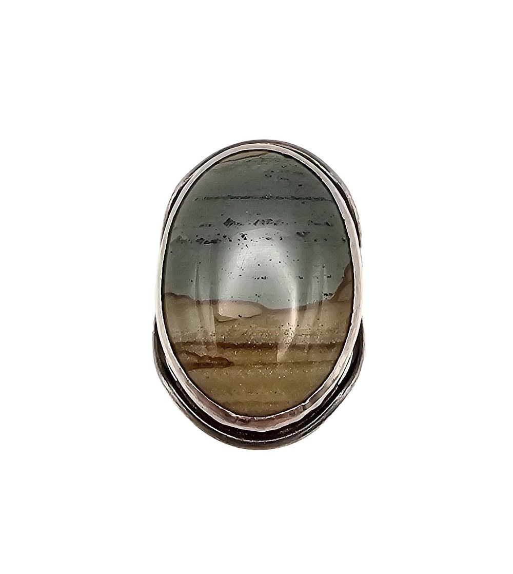 Lot 363: Kolondy Agate Sterling Silver Ring Size 5.75 8 G