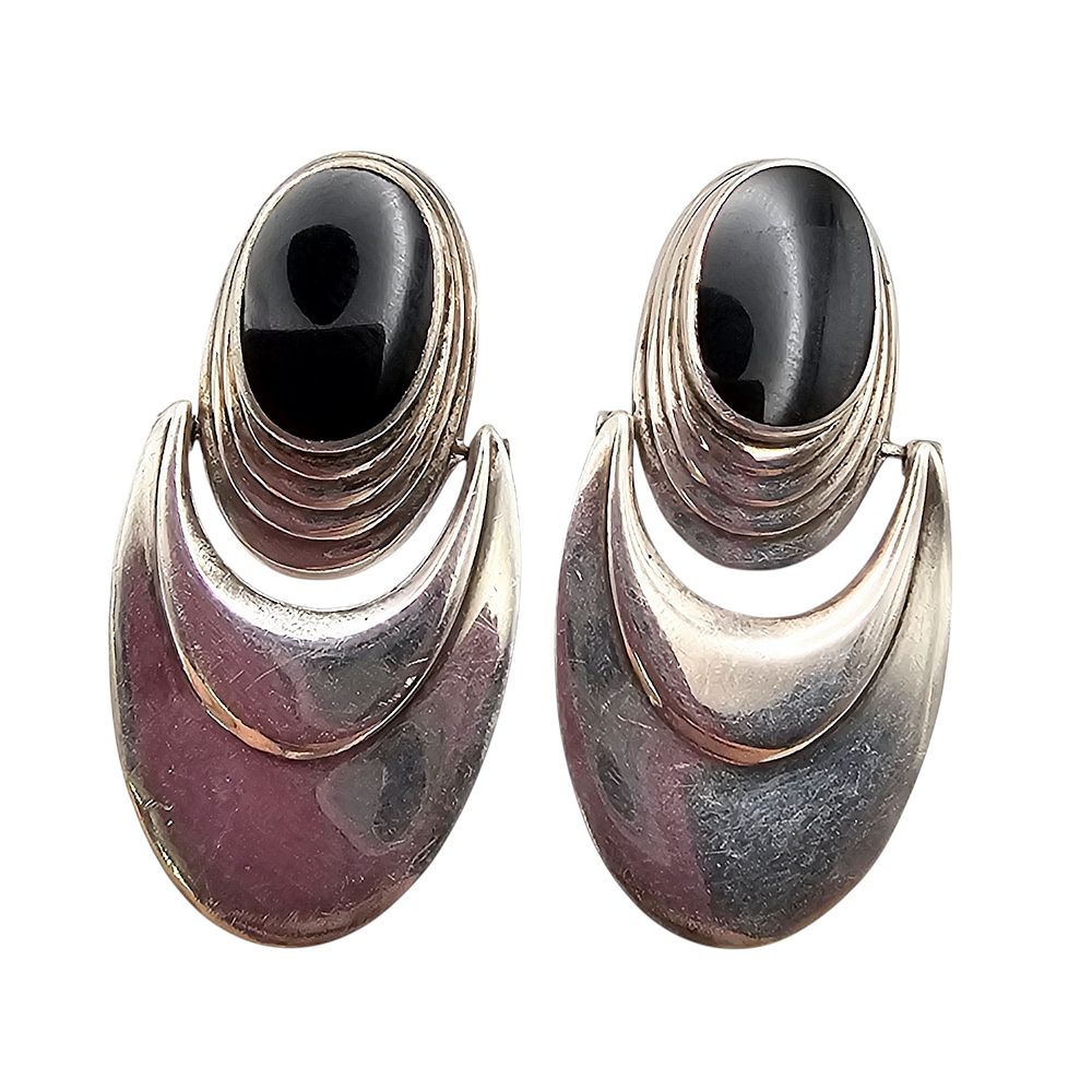 Lot 373: NF Onyx Sterling Silver Dangle Earrings 10 G