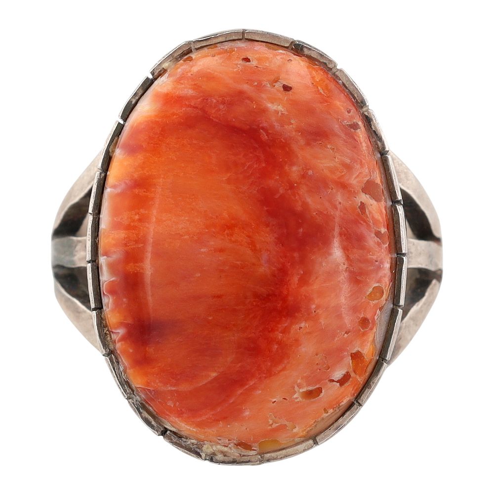 Lot 209: Merle House Navajo Sterling Silver Spiny Oyster Ring Size 11