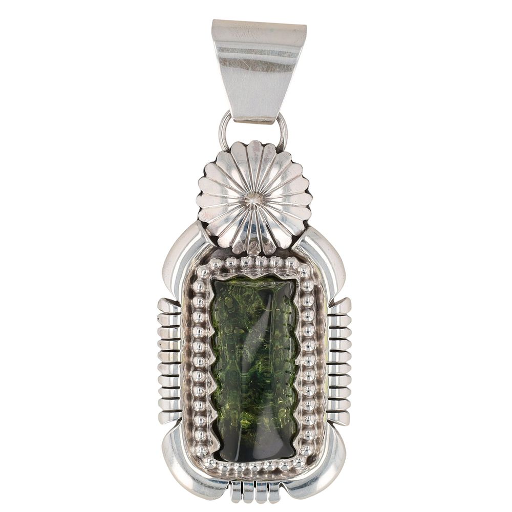 Lot 260: Running Bear Sterling Foiled Glass/Green Stone Pendant