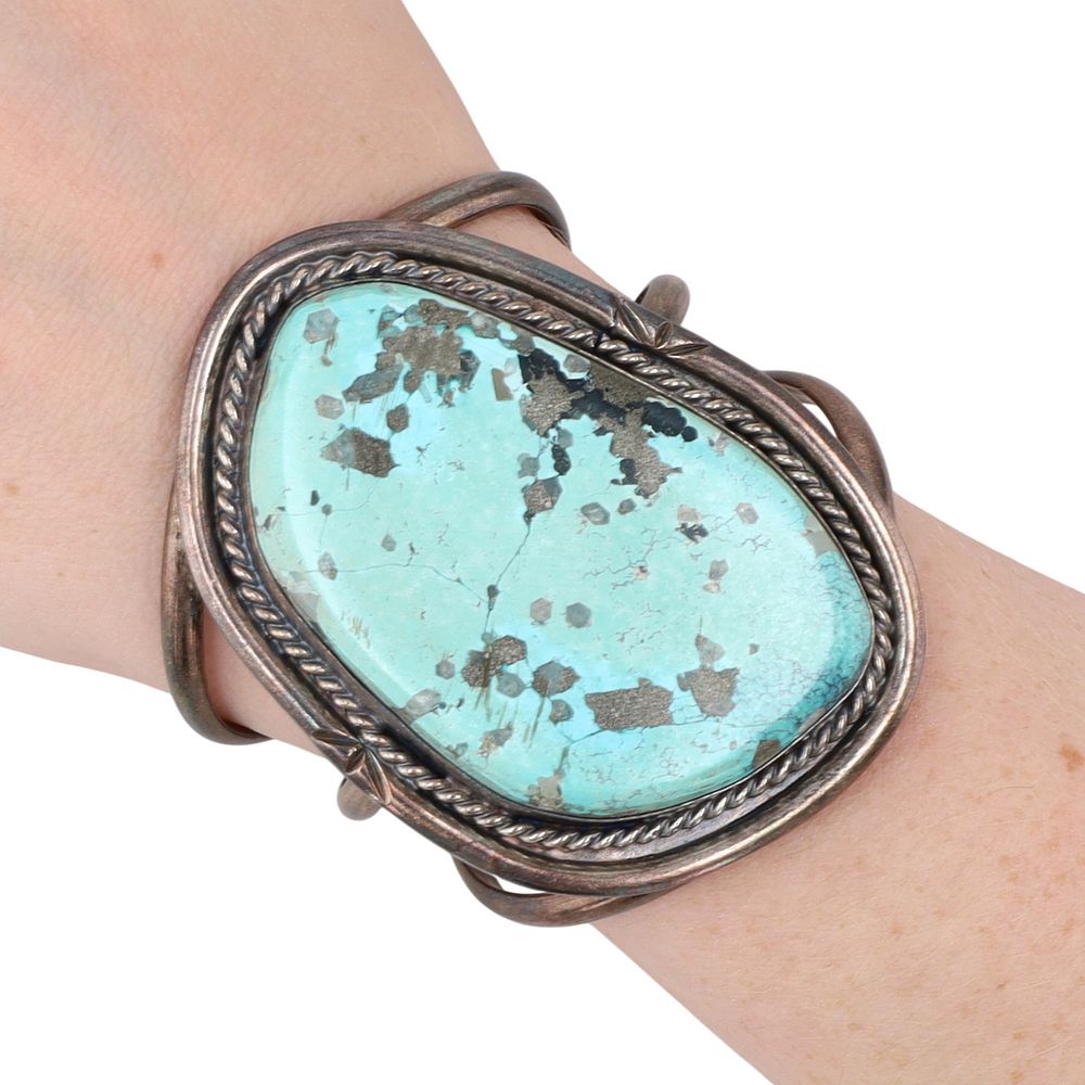 Lot 413: Vintage Navajo Sterling Morenci Turquoise Cuff Bracelet