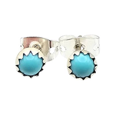 Linda Yazzie Navajo Sterling Kingman Turquoise Earrings. Sterling silver stud earrings 