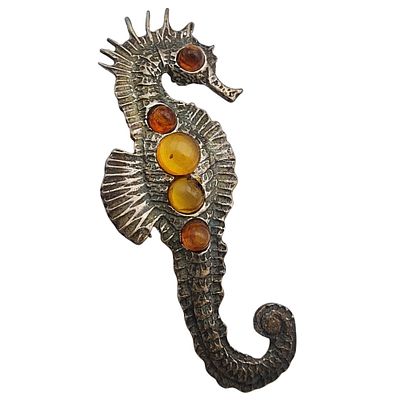 Sterling Amber Seahorse Pendant Brooch. Sterling and Amber Seahorse Pendant Brooch - 5.7g