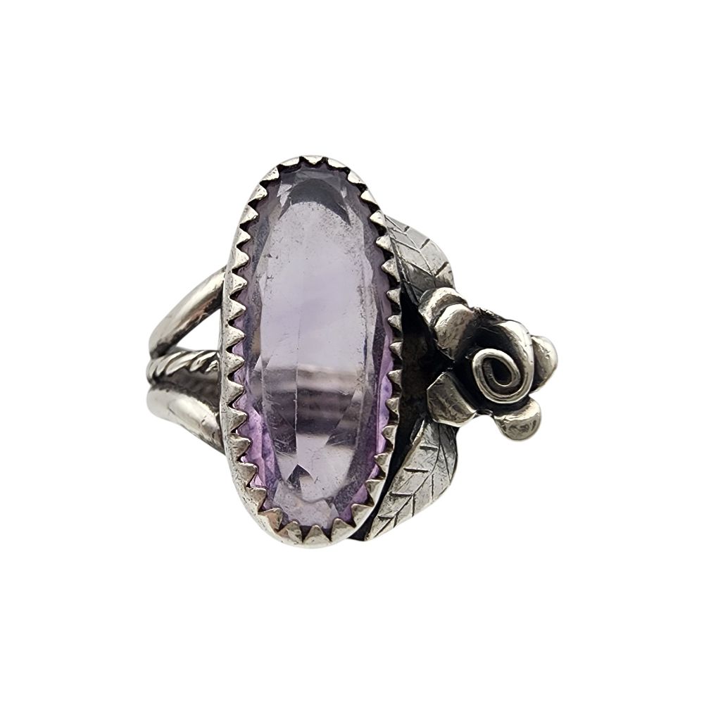 Lot 180: Sterling Amethyst Flower Ring Sz 5.5