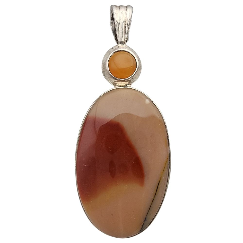 Lot 284: Sterling Agate Pendant