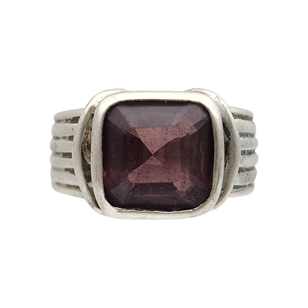 Lot 337: Sterling Purple Rhinestone Ring Sz 8