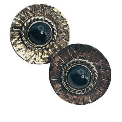 ONYX Native Signed Sterling Oval Clip On Earrings 7.43 G. ONYX native signed Sterling oval clip 