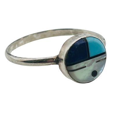 Zuni Sterling Ring Size 8, 1.1 G. Zuni Sterling Ring size 8 1.1 g