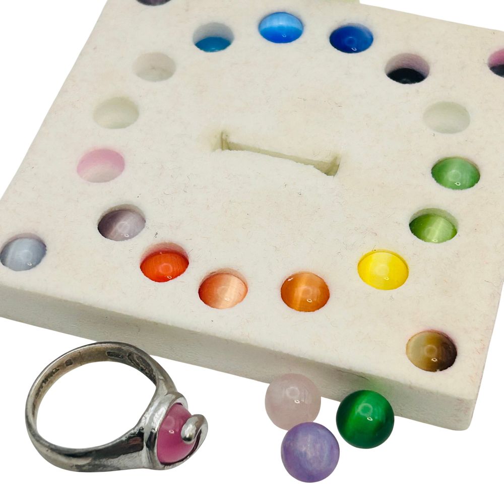Lot 173: Multi Cabochon Gemstone Removable Gem Sterling Ring Size 7, 25 G